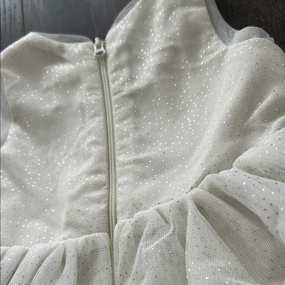 White Layered Tulle Sparkly Sleeveless Dress (18m) - Picture 8 of 9